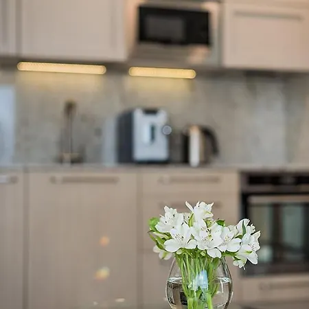 Apartment 64lt