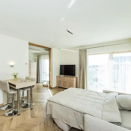 64lt Apartment Kaunas